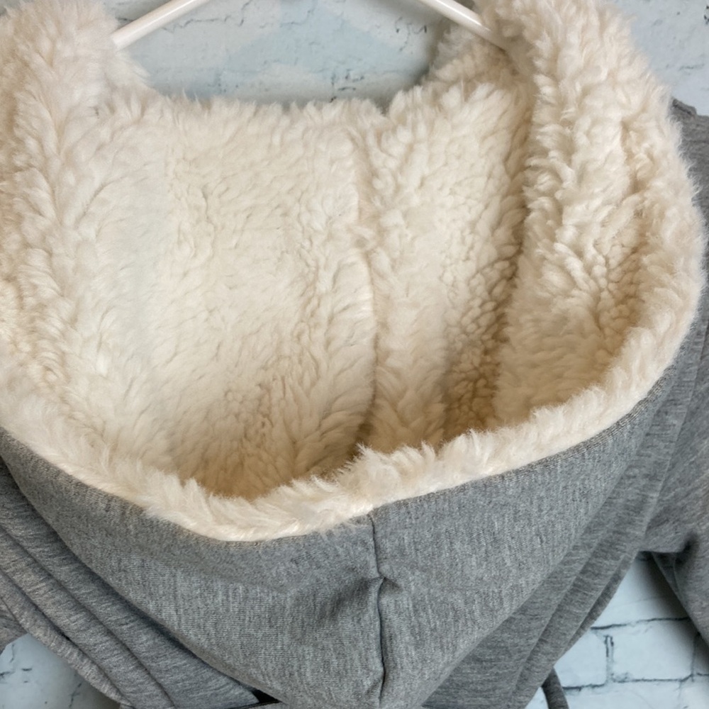 Restoration Hardware Baby & Child Luxe Sherpa Jersey Baby Wrap SZ 2-3 Robe NWT - Picture 8 of 16